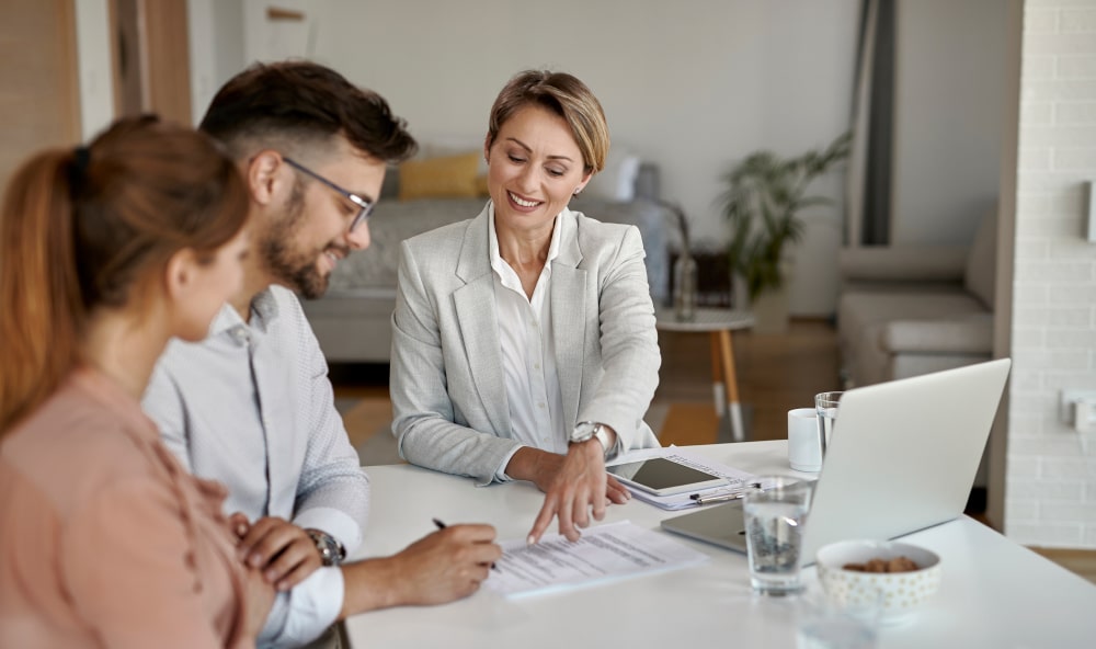 10 Reasons to Hire a Professional Property Manager